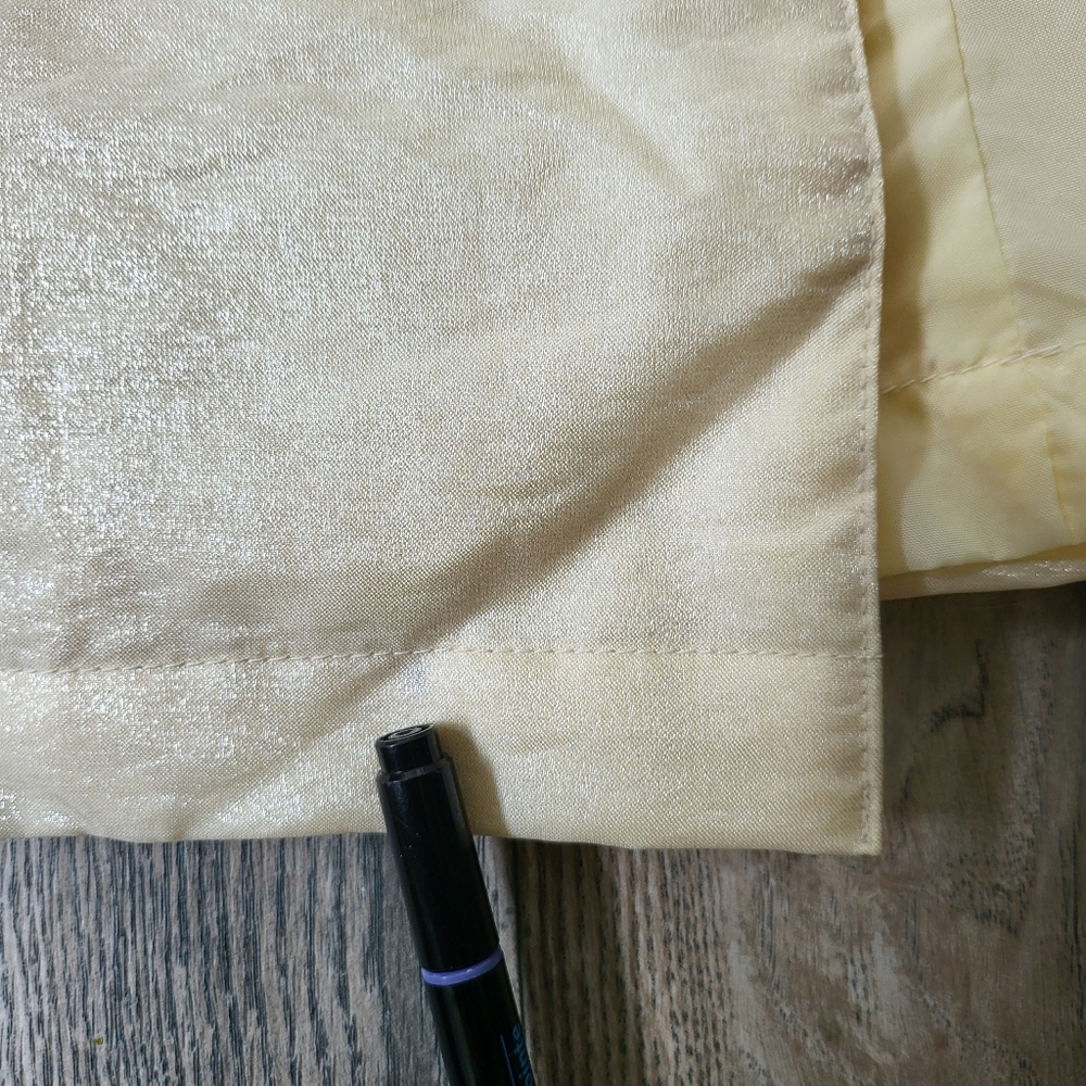 Izzi Coat - Picture 15 of 15